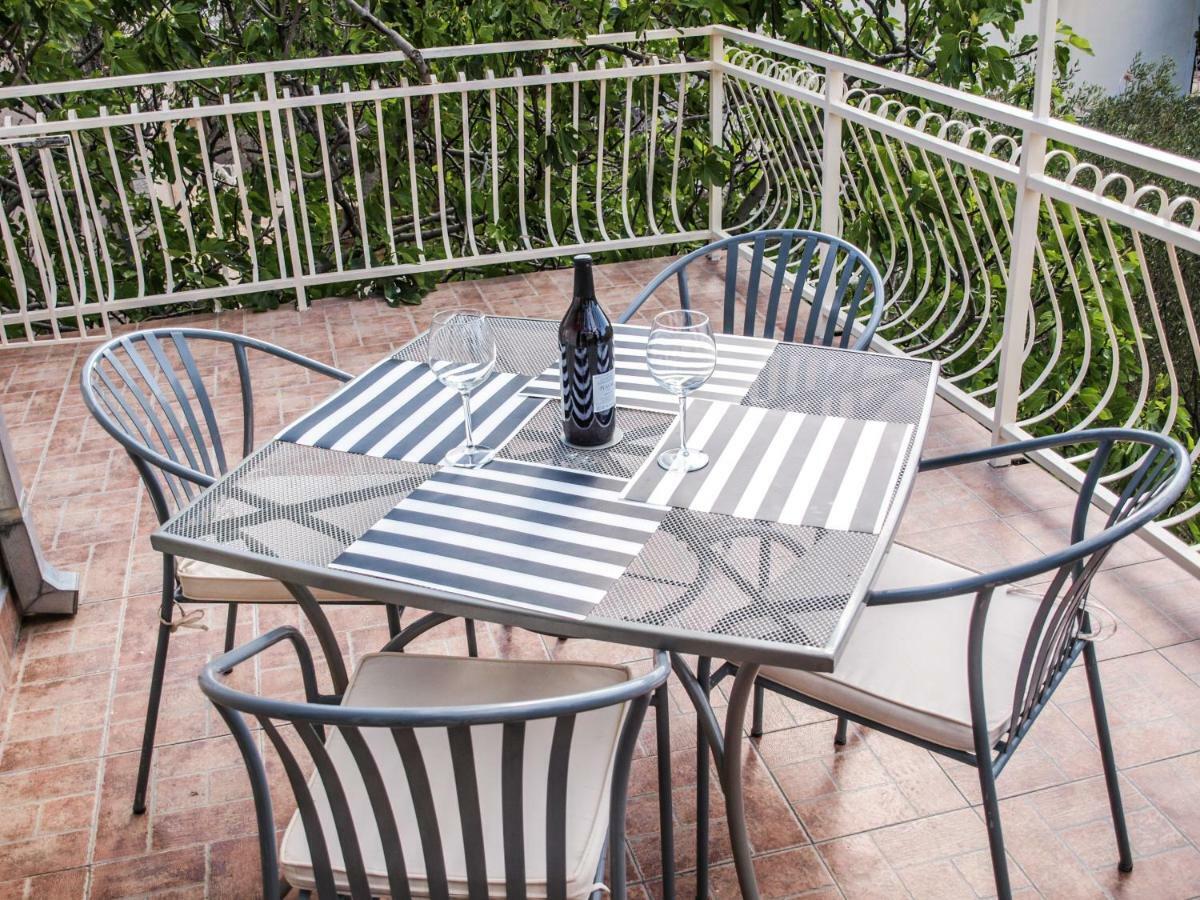 Apartment Pletikosic Kaštela Esterno foto