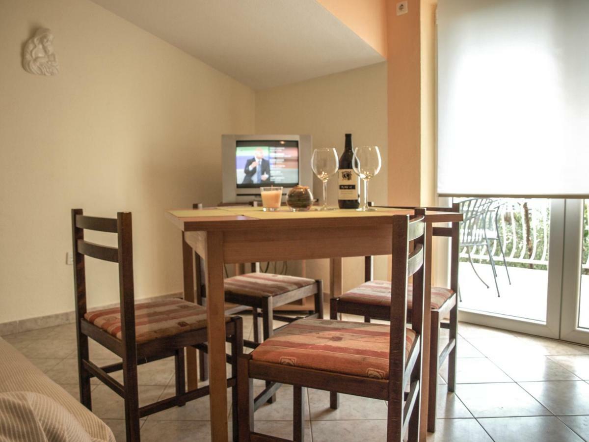 Apartment Pletikosic Kaštela Esterno foto